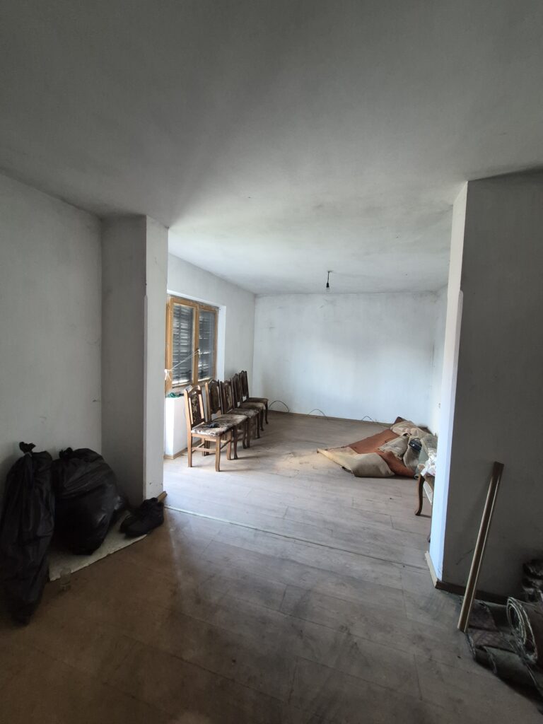 Komforna kuća u Gloždaku na prodaju