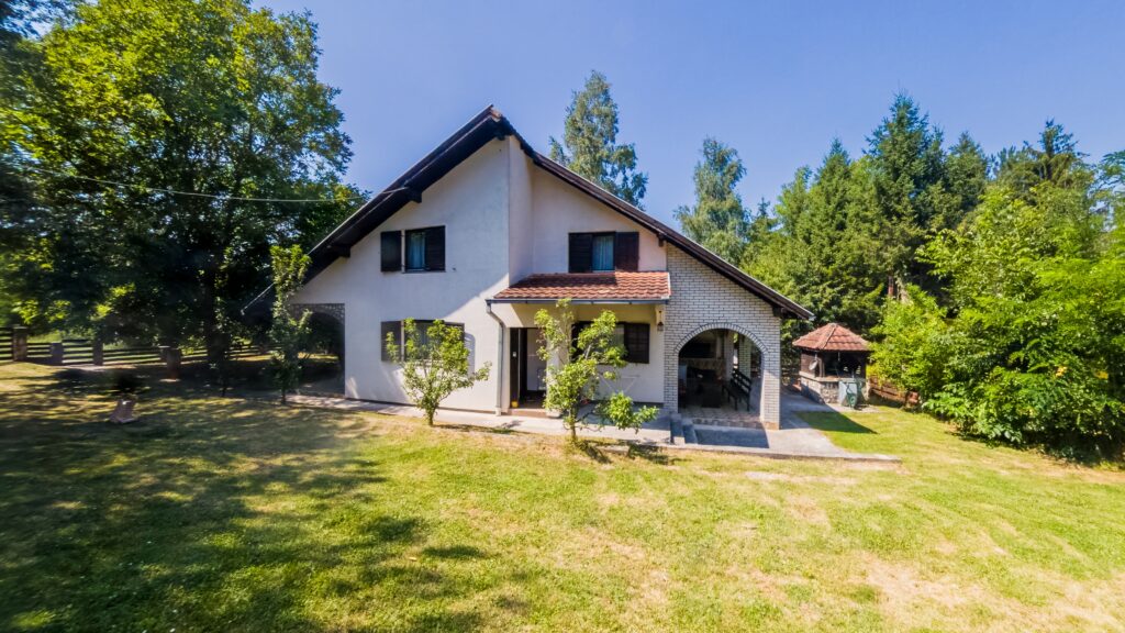 Prelepa kuća u vazdušnoj banji Sisevac