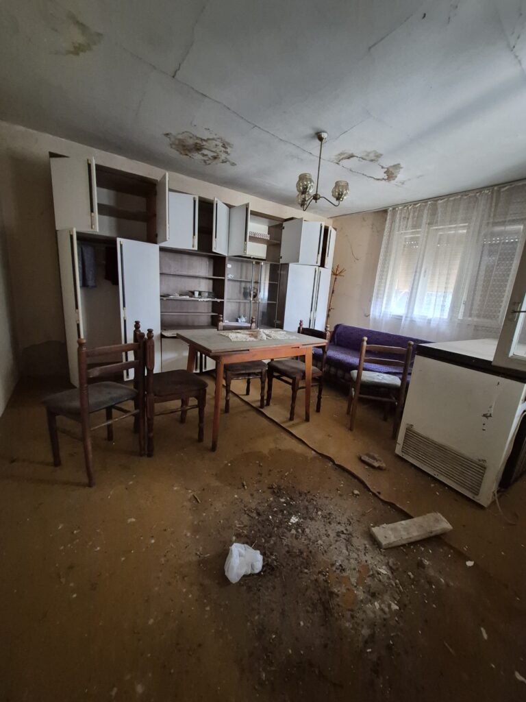 Seosko domaćinstvo u Raševici